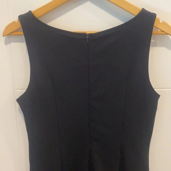 Vero Moda little black  dress with pockets - Picture 8 of 10